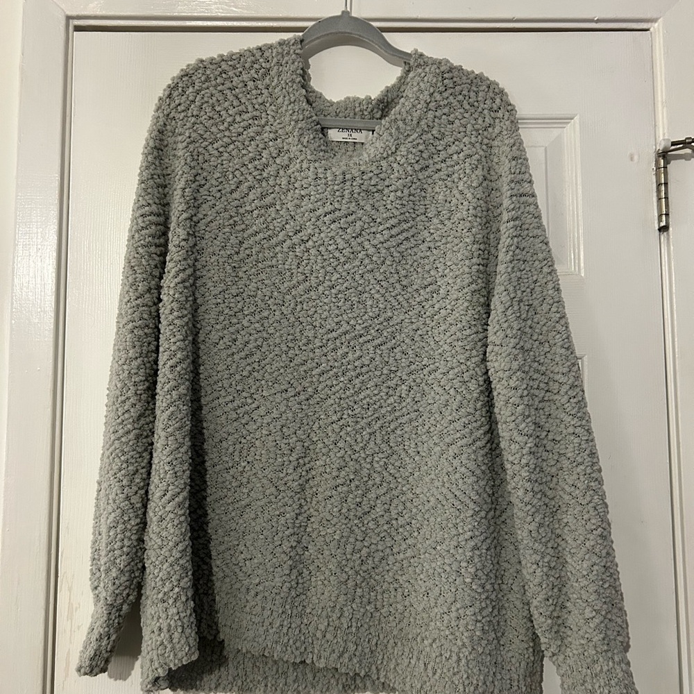 Zenana Outfitters Soft Gray Crew Neck Sweater
